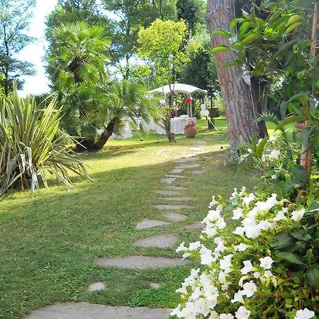 Ξενοδοχείο Maya Cascina (Pisa)