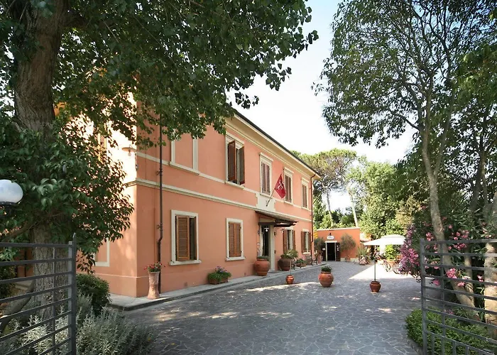 Maya Hotel 3*