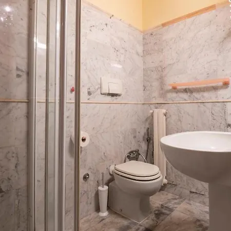 Maya Hotel 3*