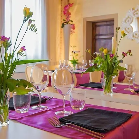 Maya Hotel Cascina