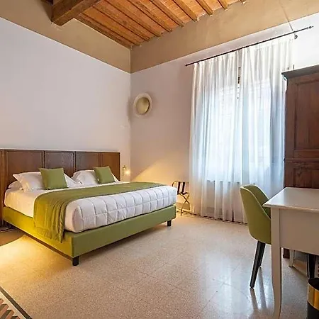 Hotel Maya Cascina (Pisa)
