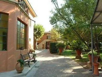 Maya Hotel Cascina