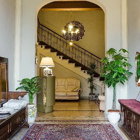 Hotel Maya