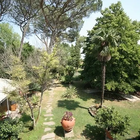 Maya 3* Cascina