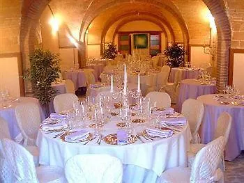 Hotell Maya Cascina